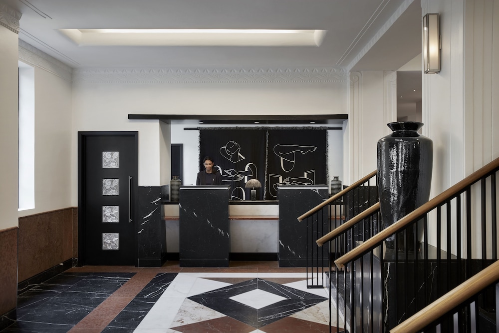 Lyle Washington D.C. - photo 2