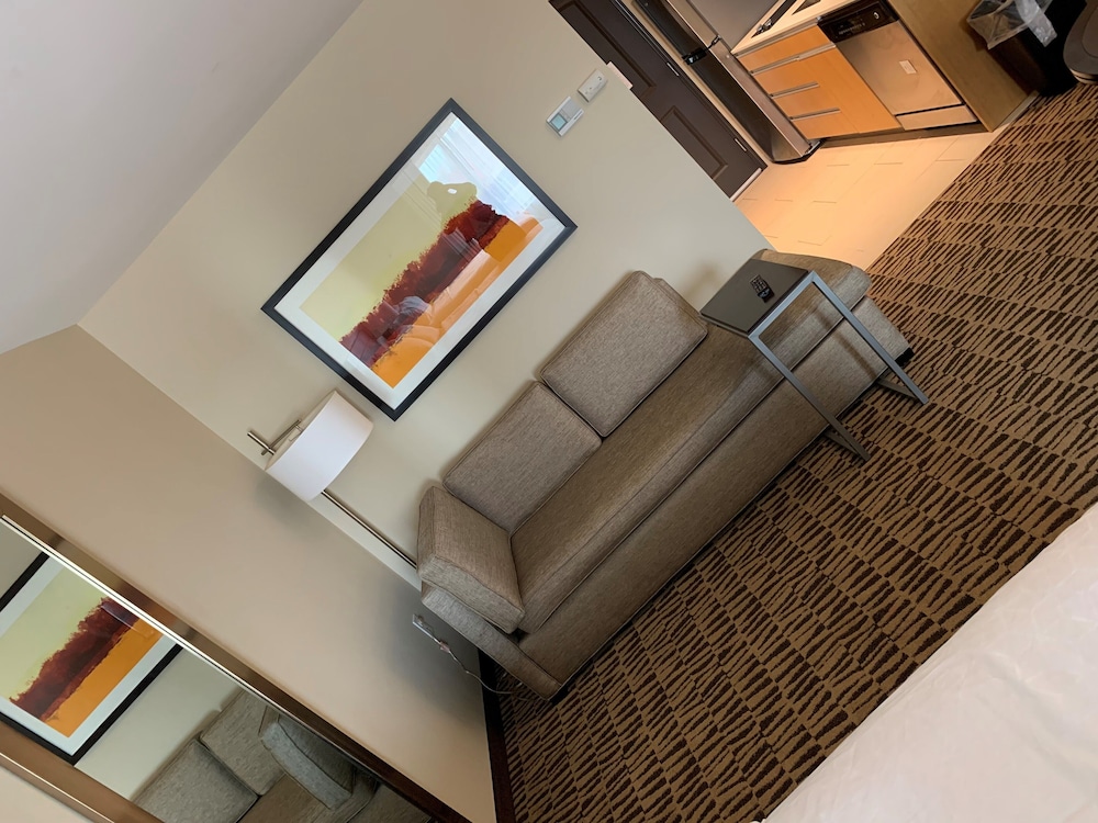 Candlewood Suites Fargo South Medical Center by IHG - photo 12