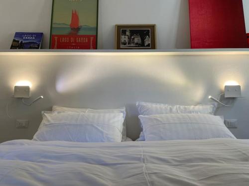 Palma Stylish Apartment with Garage — 4-Star Luxury Hotel in Riva Del Garda, Italy