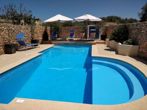 Villa farmhouse with large private pool Gozo — 4-Star Luxury Hotel in Qala, Malta