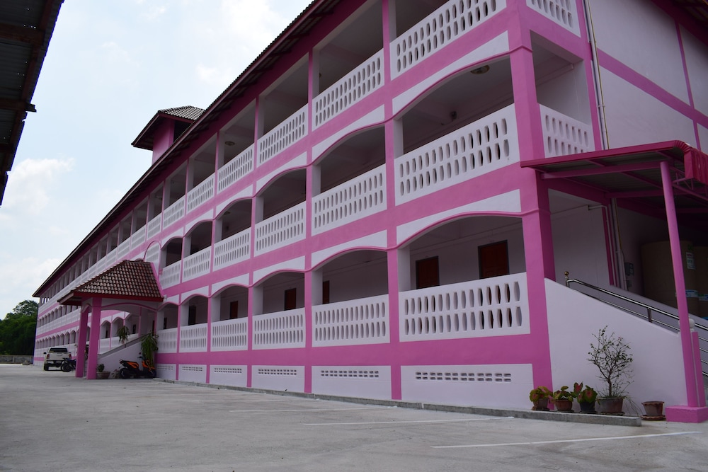 Lopburitown in Lop Buri, Thailand