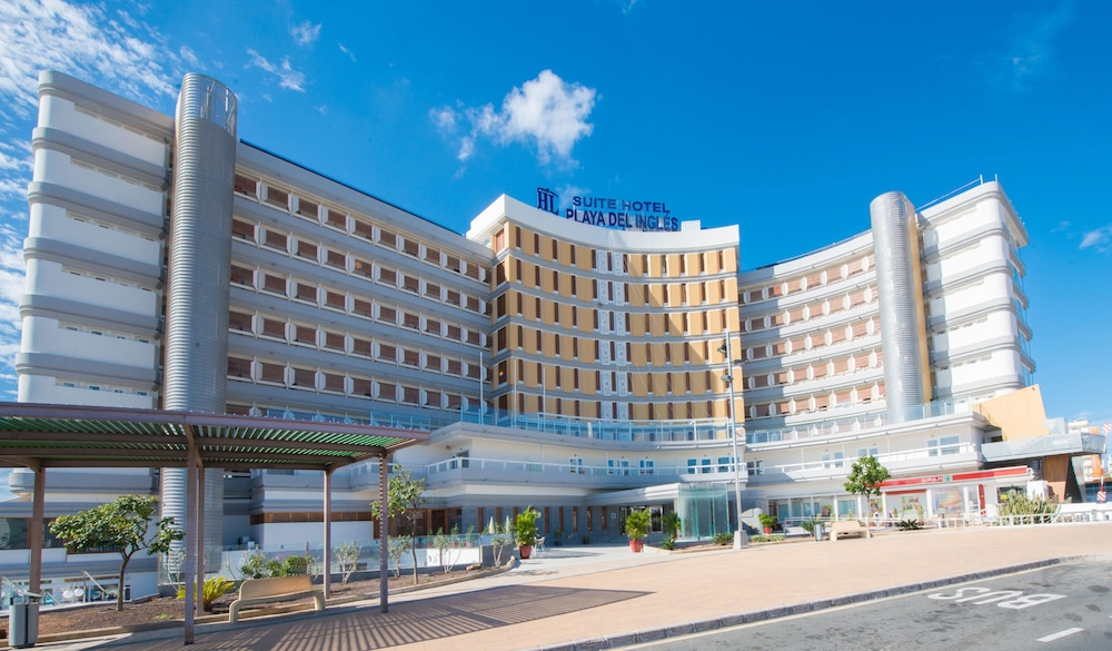 HL Suitehotel Playa del Inglés - carbon neutral hotel in San Bartolome De Tirajana