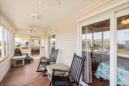 A Beach Music Paradise by Oak Island Accommodations - photo 11