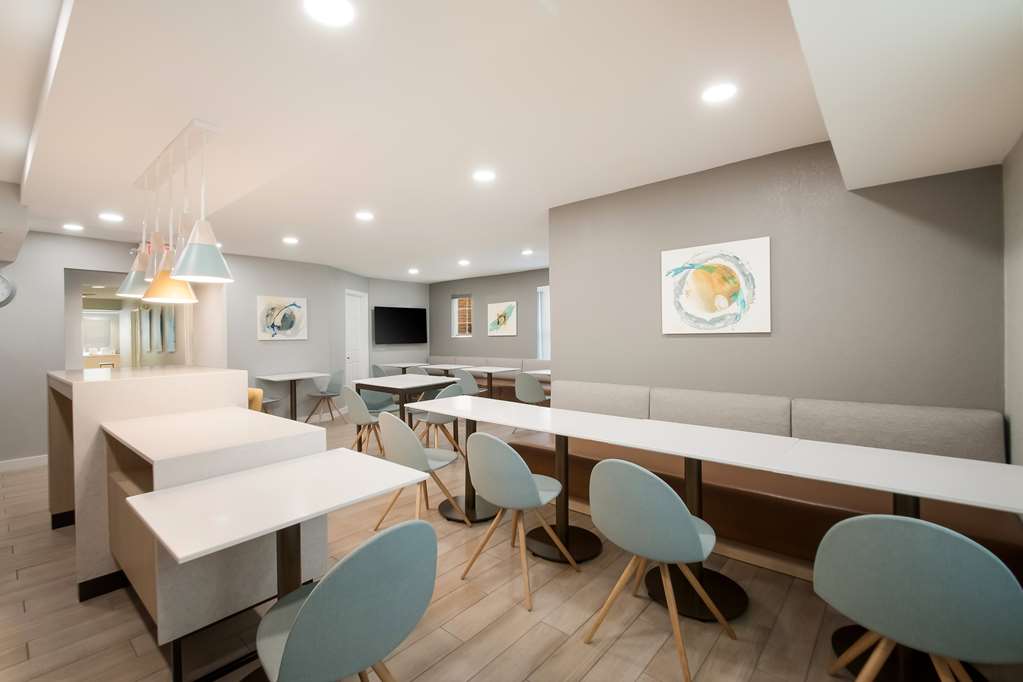 Sonesta Simply Suites Falls Church - photo 23