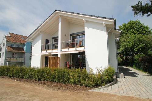 Villa Sophia — 4-Star Luxury Hotel in Ostseebad Kuehlungsborn, Germany