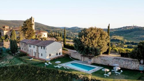 Agriturismo Castello di Montauto — 4-Star Luxury Hotel in San Gimignano, Italy
