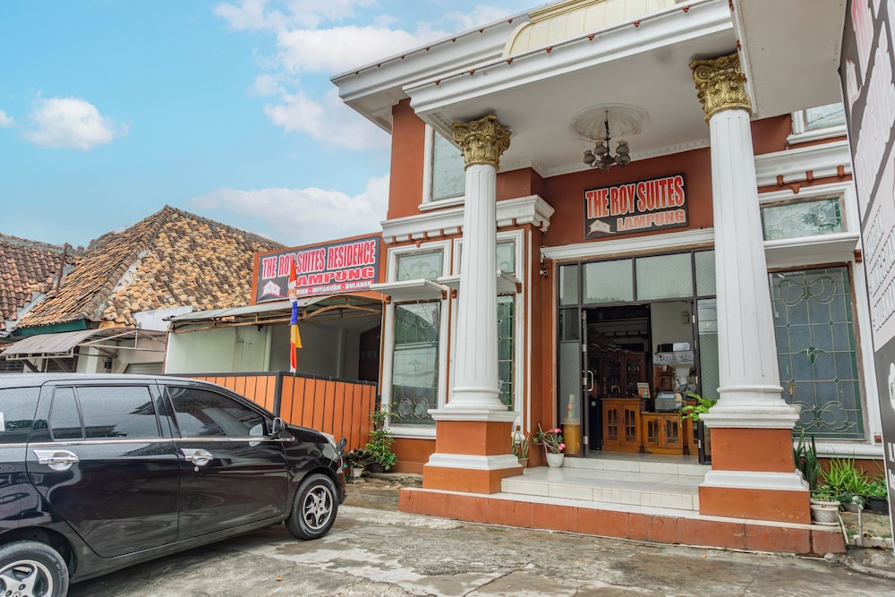 Hotel O The Roy Suite Guest House in Bandar Lampung, Indonesia
