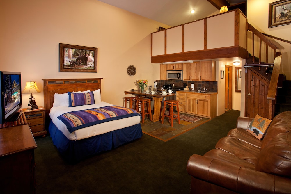 Cottam's Lodge by Alpine Village Suites - photo 3