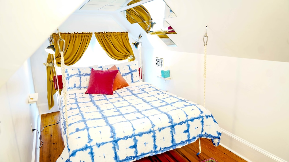 Isetta Inn - photo 20