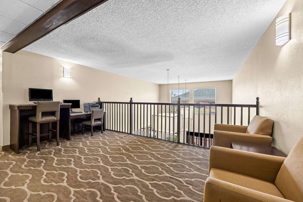 Comfort Inn & Suites Pueblo - photo 61