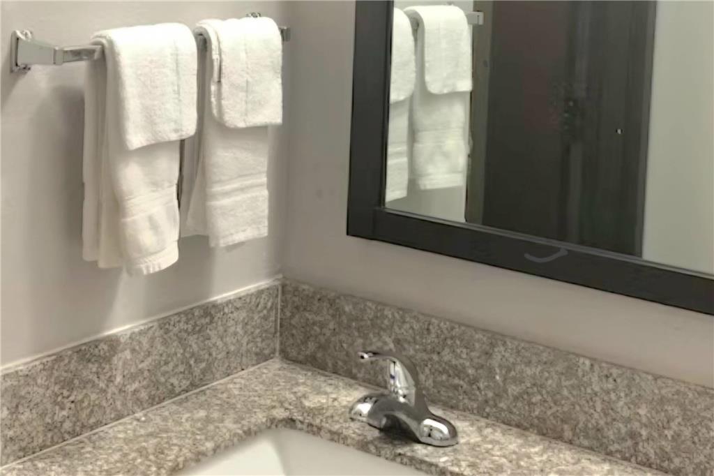 Quality Inn Dublin I 81 - photo 20