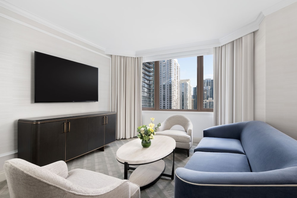 Fairmont Chicago at Millennium Park - photo 10