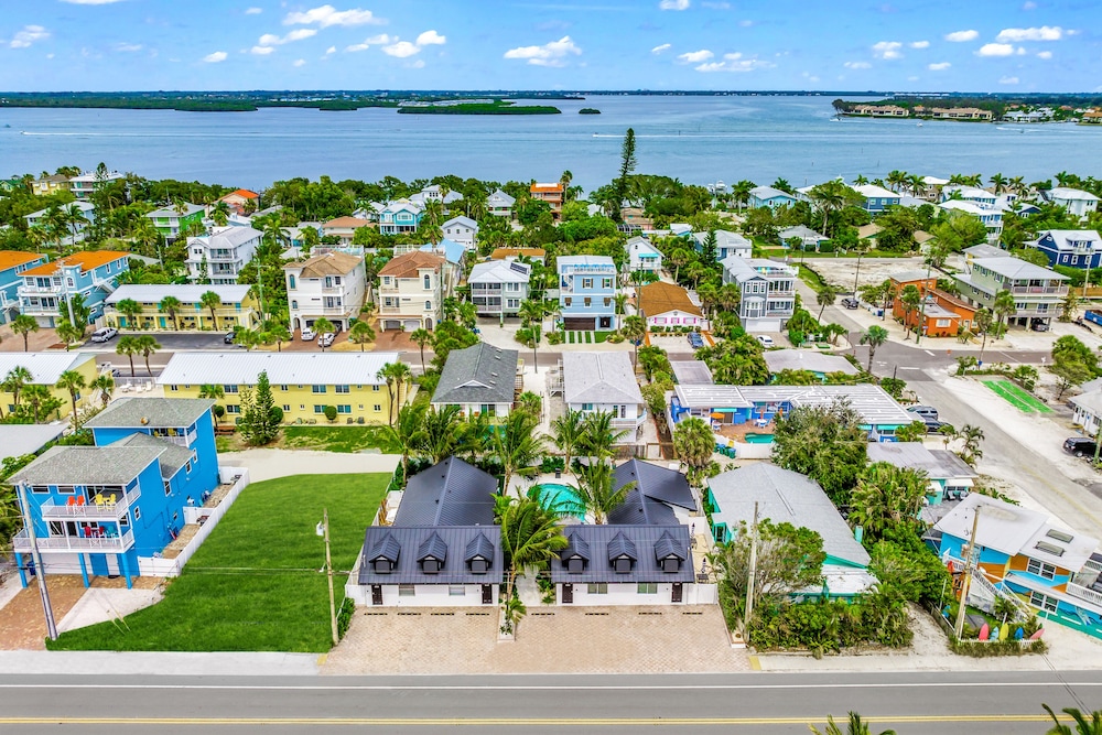 The Retreat at Anna Maria Island Inn - photo 30