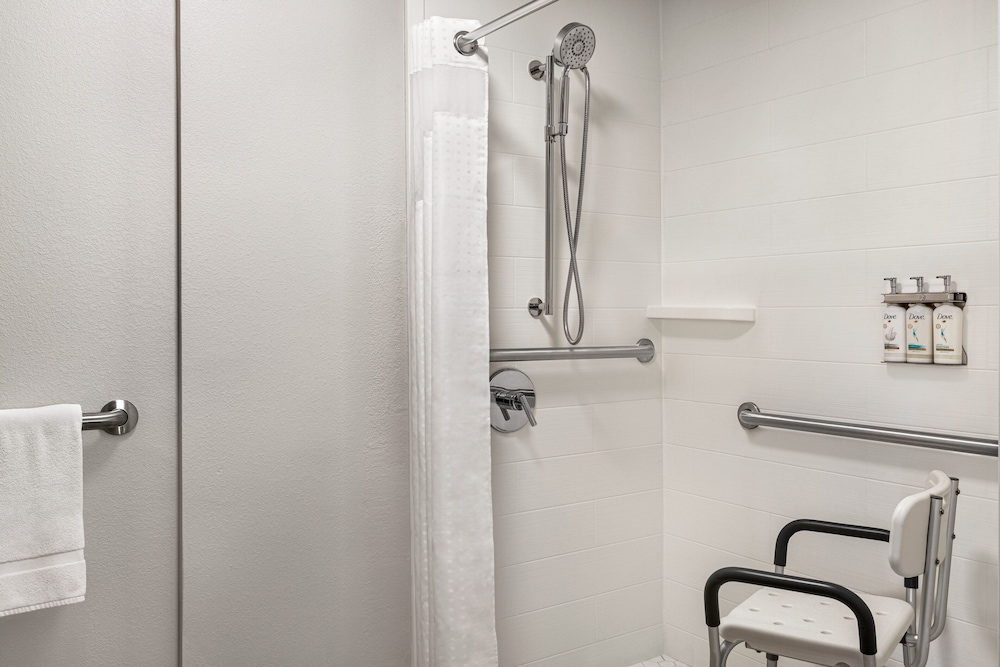 Holiday Inn Express Bowling Green by IHG - photo 16