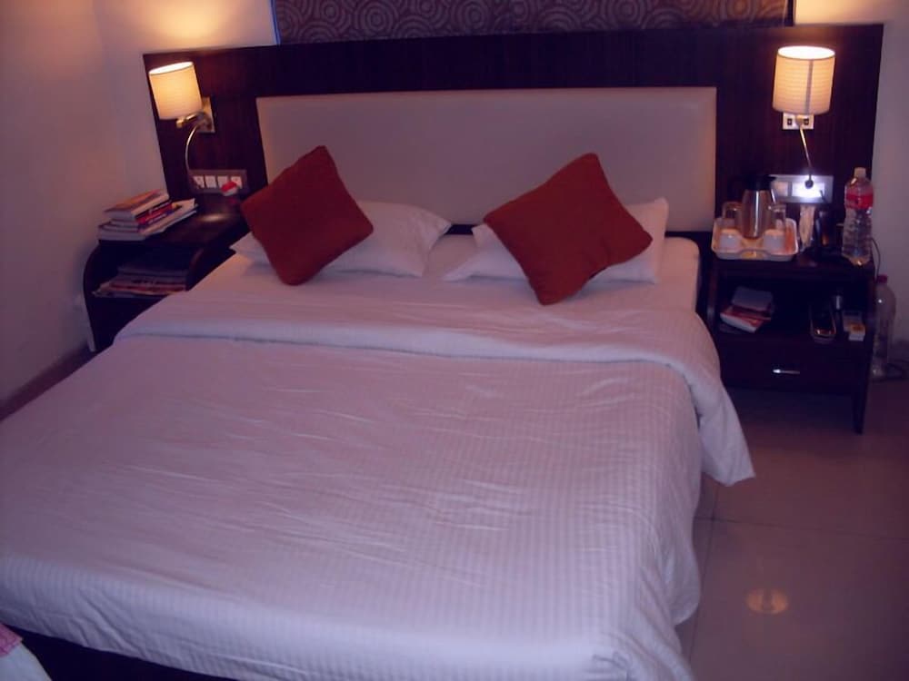 Signature Crest Goregaon