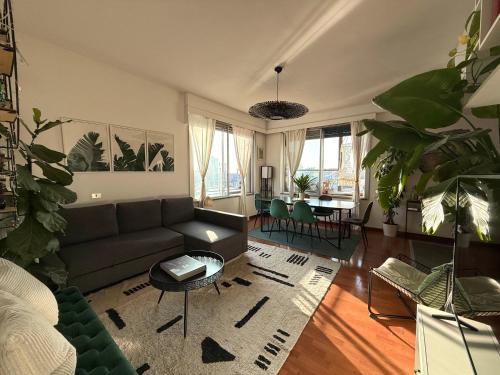 Urban Jungle Attico Vista Duomo — 4-Star Luxury Hotel in Milan, Italy