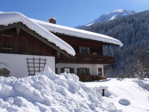 Gästehaus Eckau Ferienwohnungen — 4-Star Luxury Hotel in Ramsau, Germany