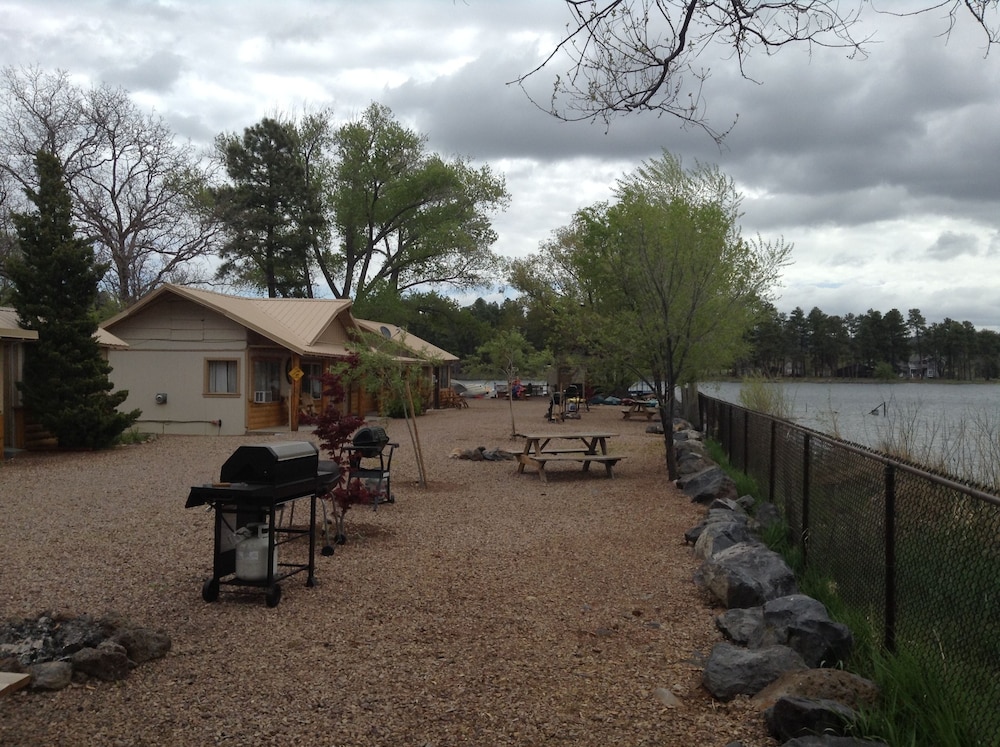 Rainbow's End Resort on Rainbow Lake - photo 104