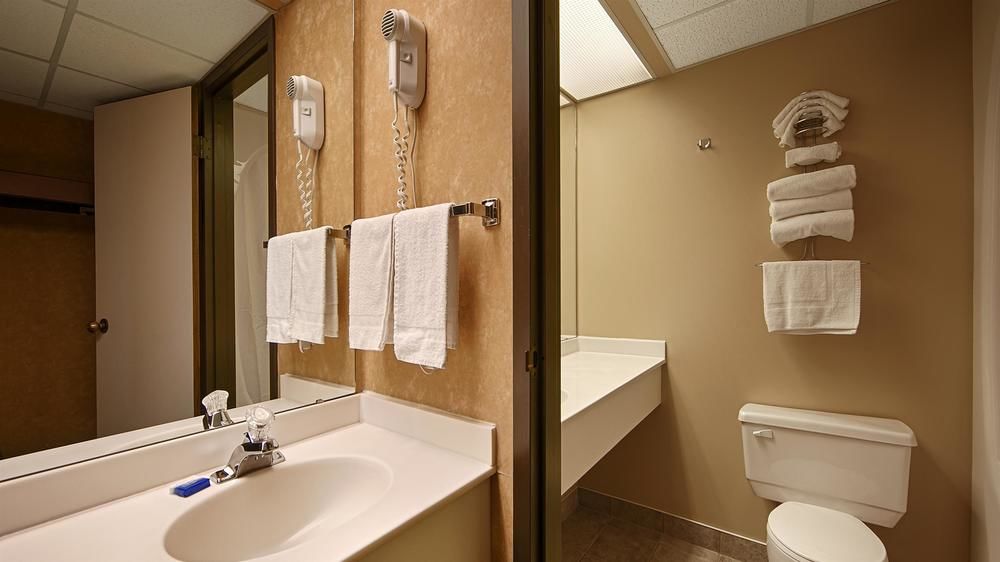 Best Western Fallsview — Niagara Falls — photo 2