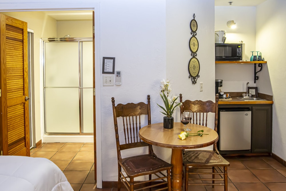 Hotel California a Town and Desert Boutique Hotel - photo 35