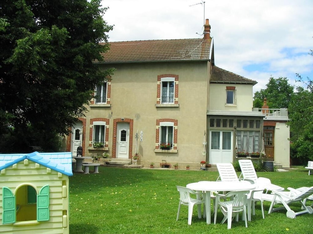 La Coutrotte Becquine — Lamarche Sur Saone