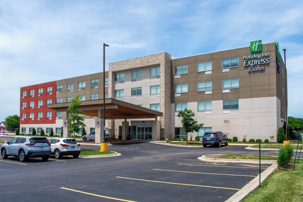Holiday Inn Express & Suites Yorkville by IHG - photo 29
