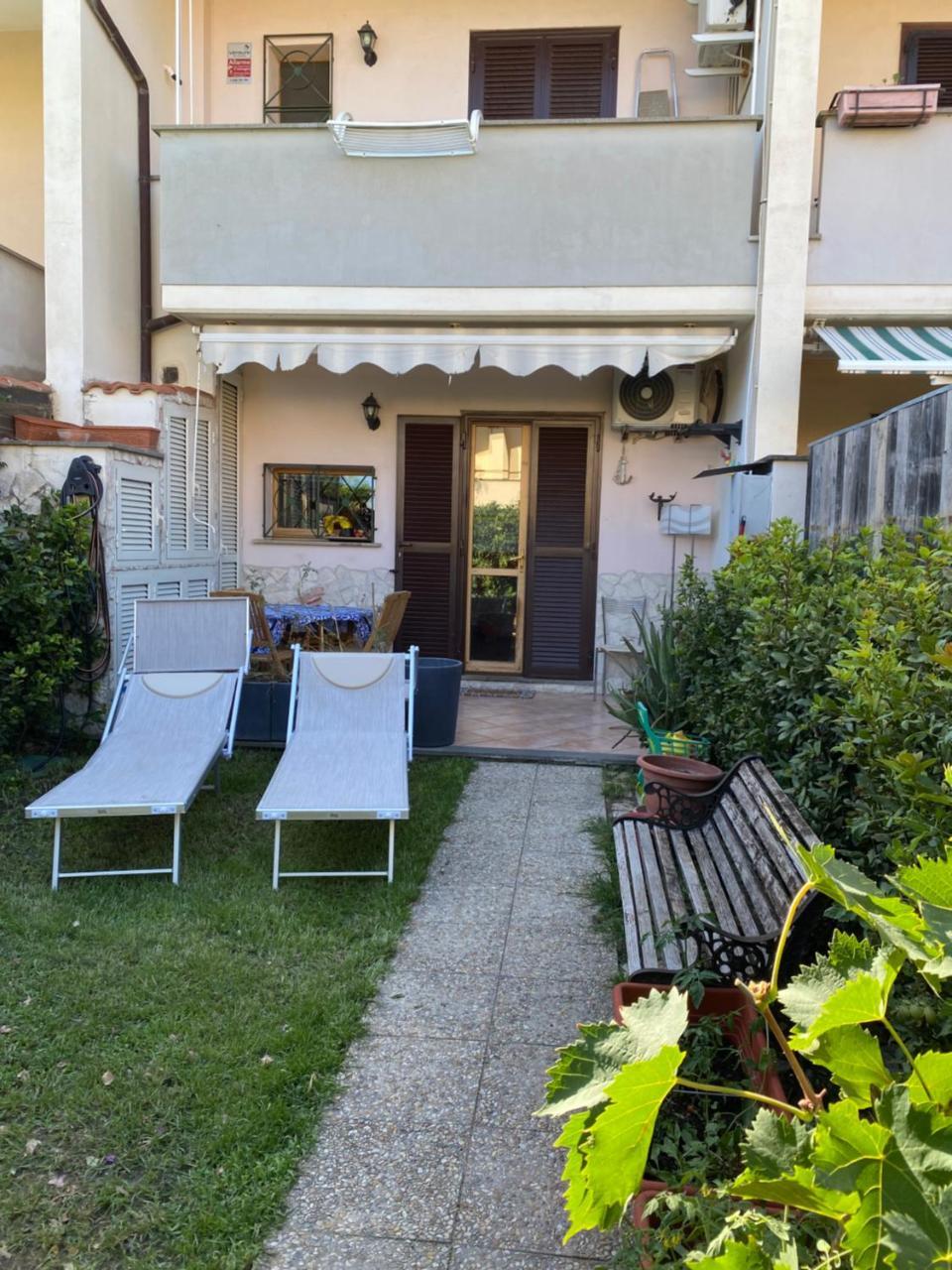 Villetta relax fast wi fi 9 Min porto Civitavecchia — 4-Star Luxury Hotel in Santa Marinella, Italy