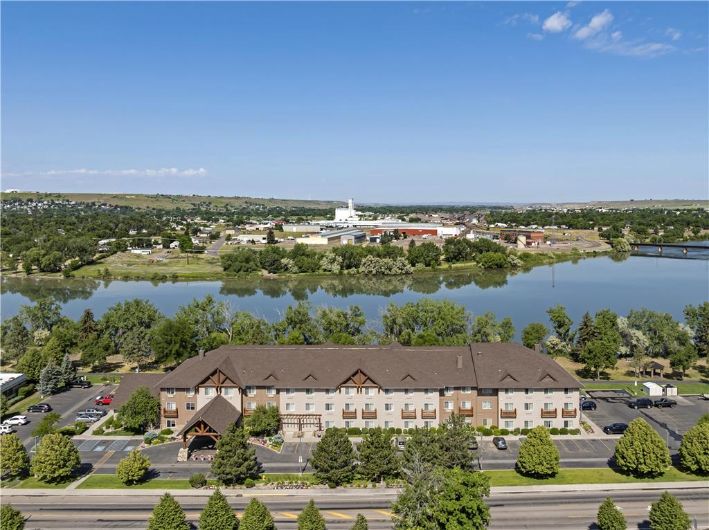 Best Western Plus Riverfront Hotel & Suites - photo 73