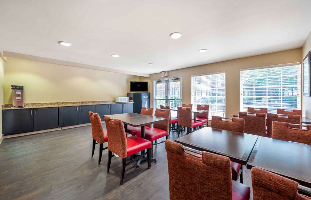 Extended Stay America Suites Indianapolis West 86th St - photo 9