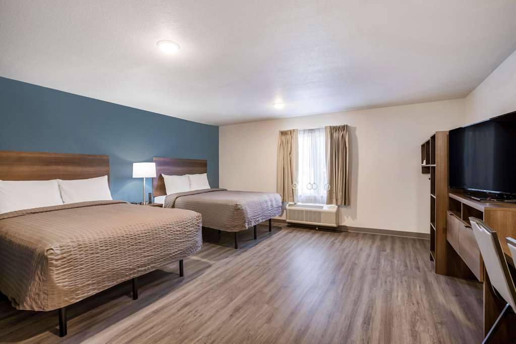 WoodSpring Suites Detroit Madison Heights - photo 13