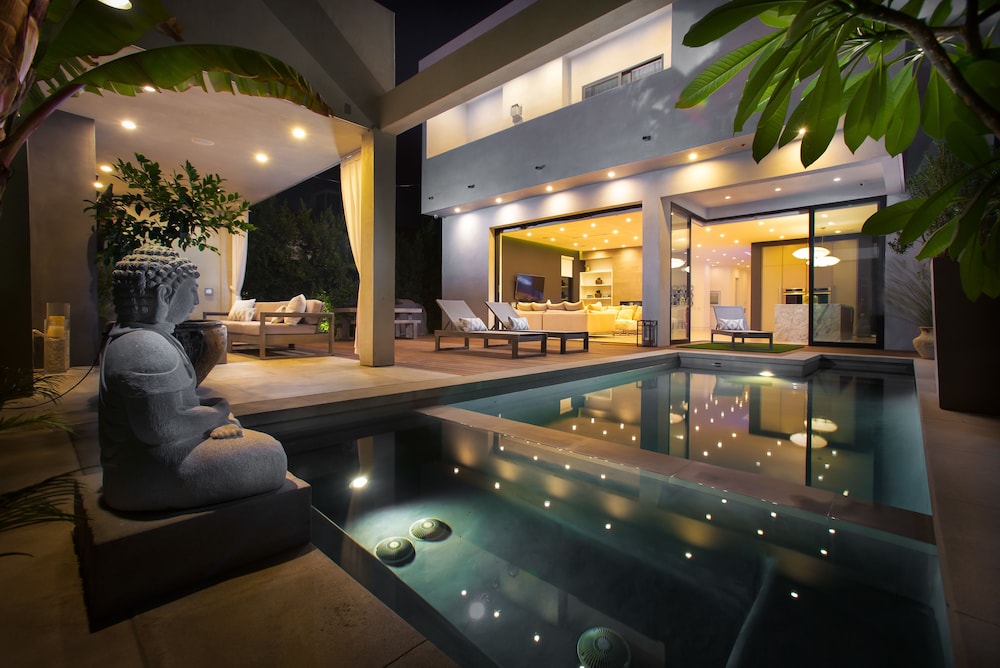 Sycamore Villa — 4-Star Luxury Hotel in Los Angeles, United States