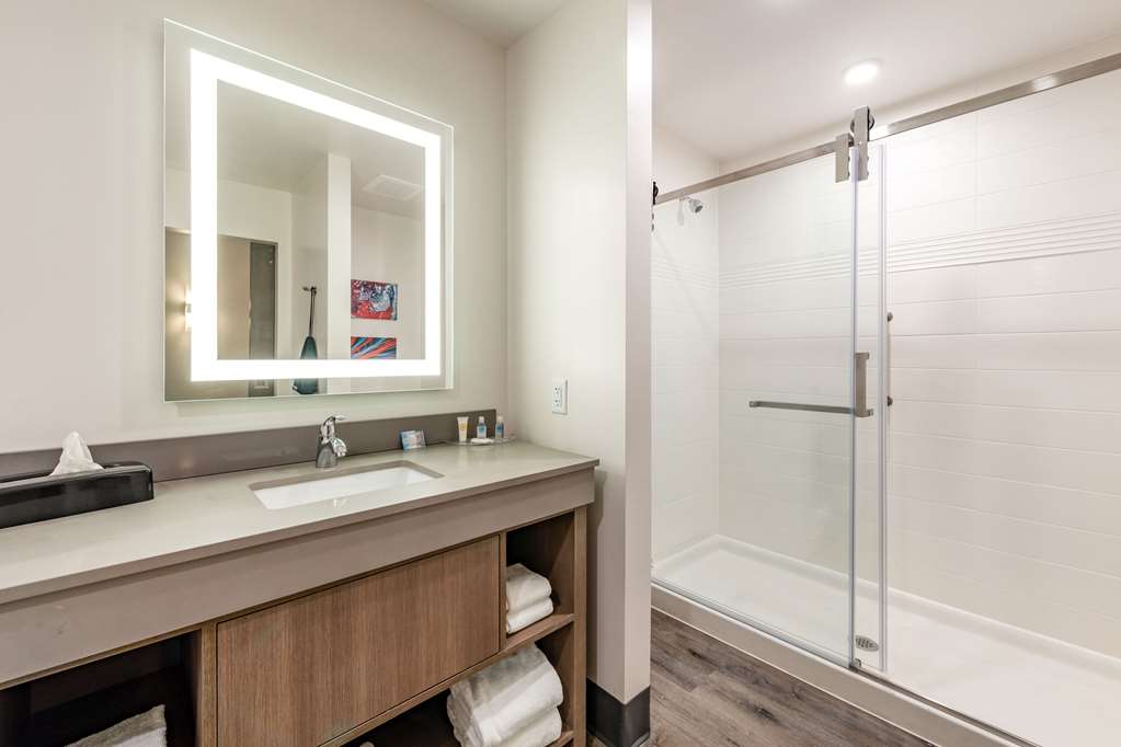 MainStay Suites Colorado Springs East Medical Center Area - photo 12