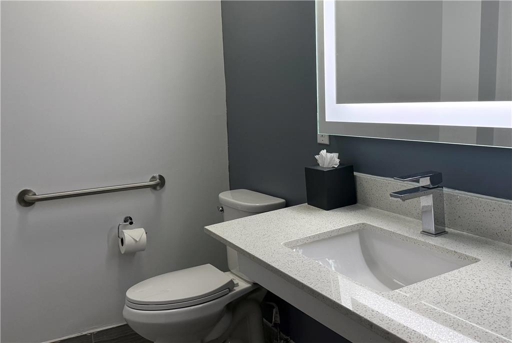 Wingate by Wyndham Indianapolis Airport Rockville Rd. - photo 36