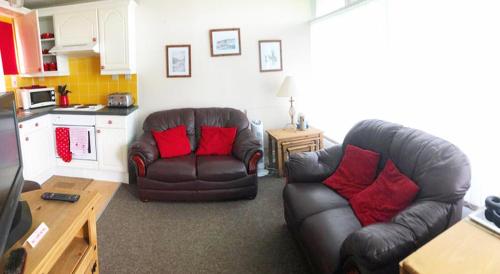 Broadside Chalet Park No 90 — 4-Star Luxury Hotel in Norwich, United Kingdom