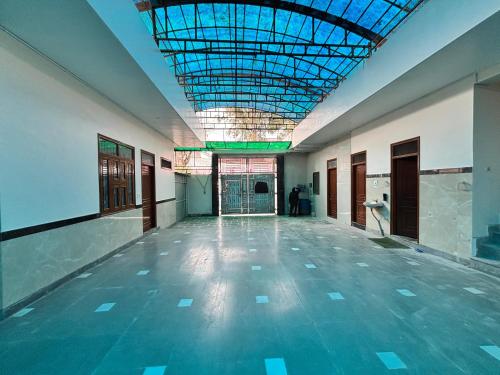 Shri Gaya Prasad Dham in Vrindavan, India