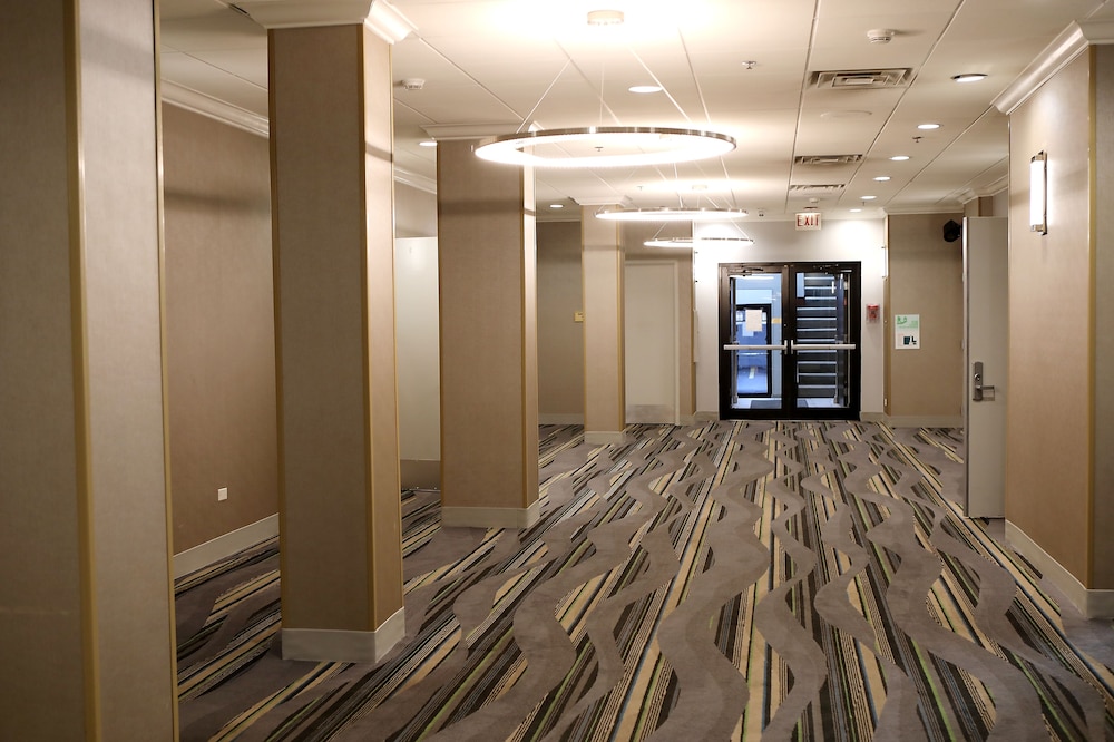 Holiday Inn Chicago O'Hare Area by IHG - photo 65