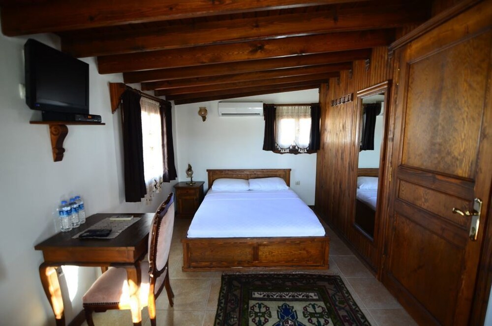 Ayisigi Otel — Ayvalik — photo 4