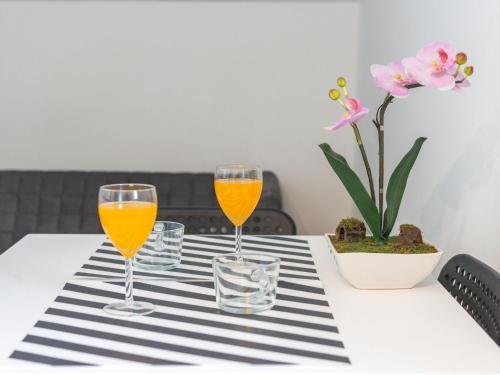 Apartment Marilyn Two Bedroom Apartment with Terrace and Partial Sea View — 4-Star Luxury Hotel in Dubrovnik, Croatia
