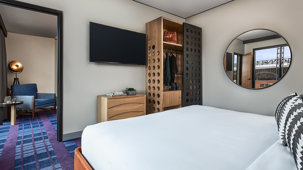 The Rally Hotel at McGregor Square - photo 24