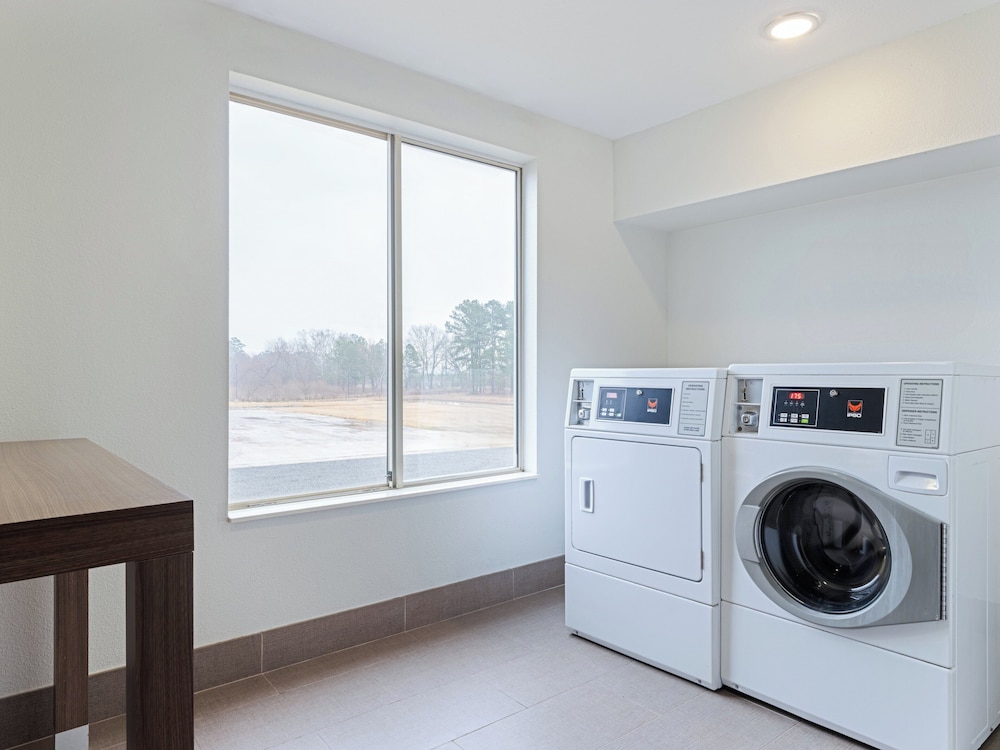 Garner Hotel Longview South by IHG - photo 33