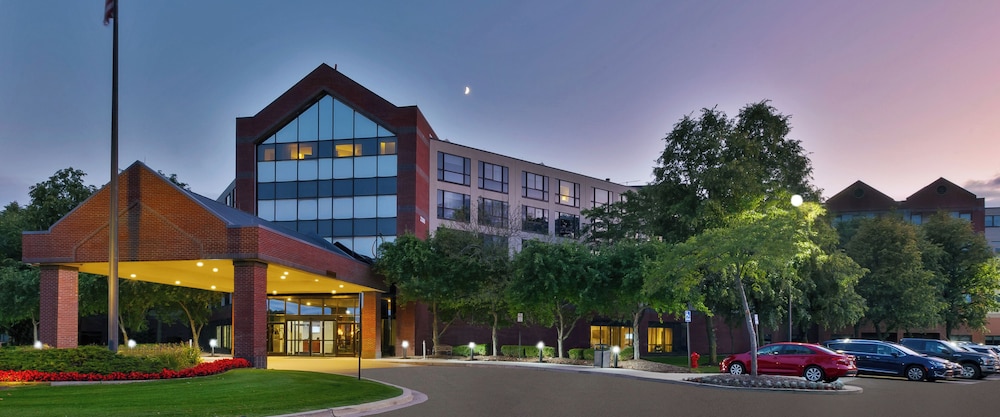 Hotel Auburn Hills - photo 32