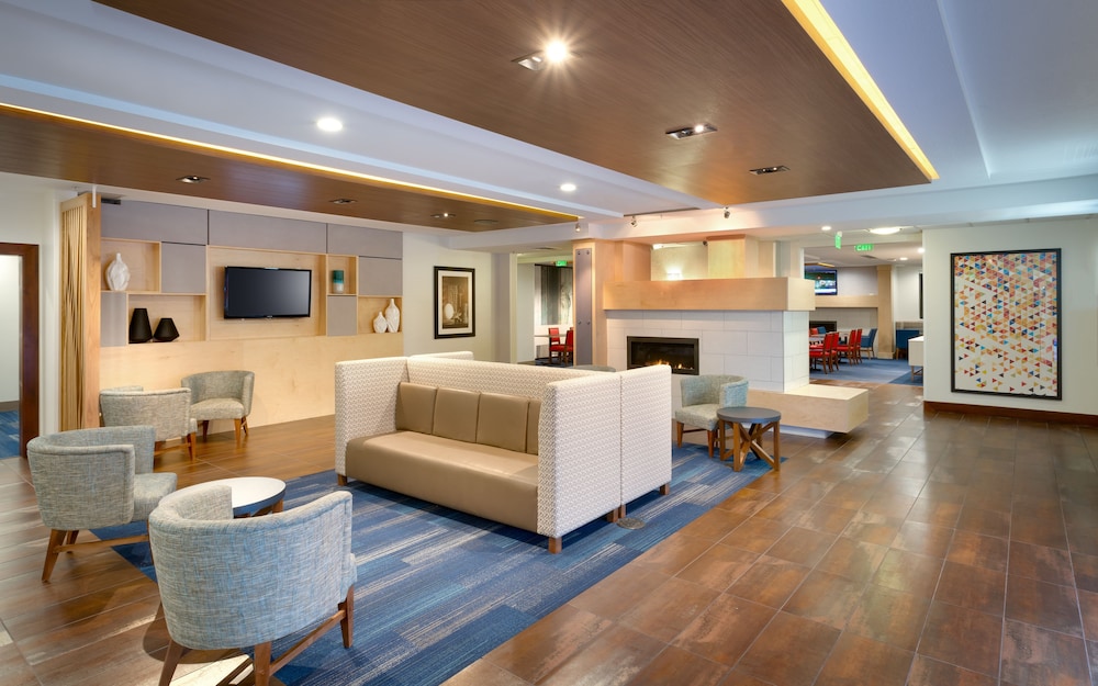 Holiday Inn Express & Suites Orem North Provo by IHG - photo 43