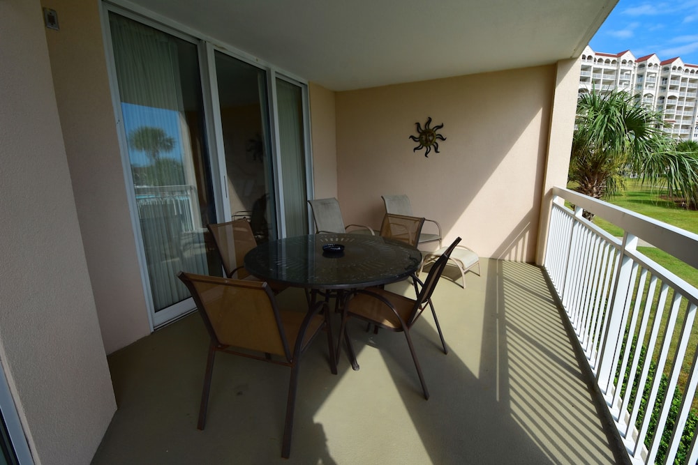 North Tower Apartment 207 - photo 14