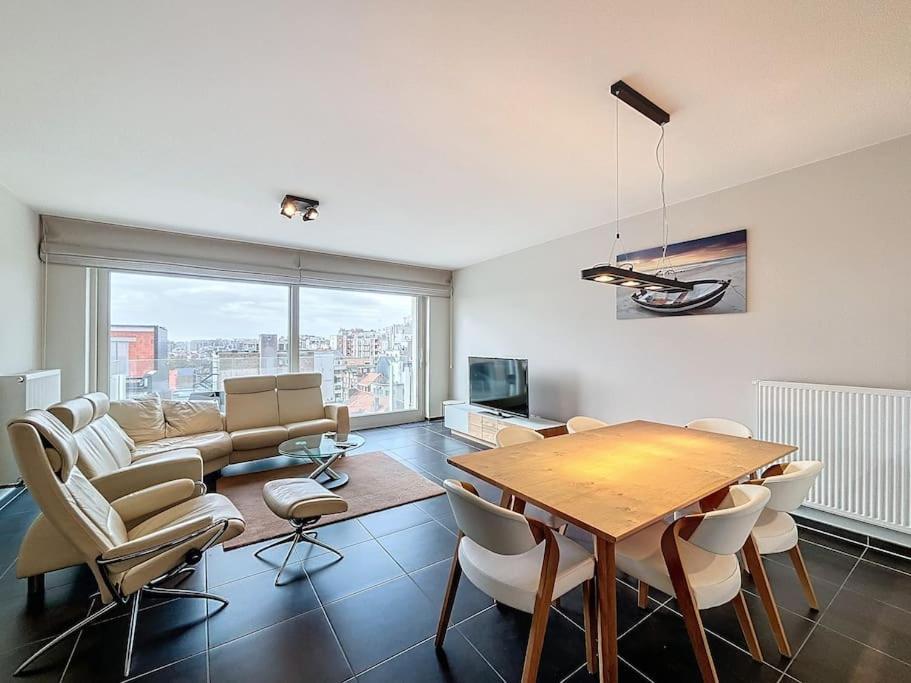 Flat Golden Gate De Panne — 4-Star Luxury Hotel in De Panne, Belgium