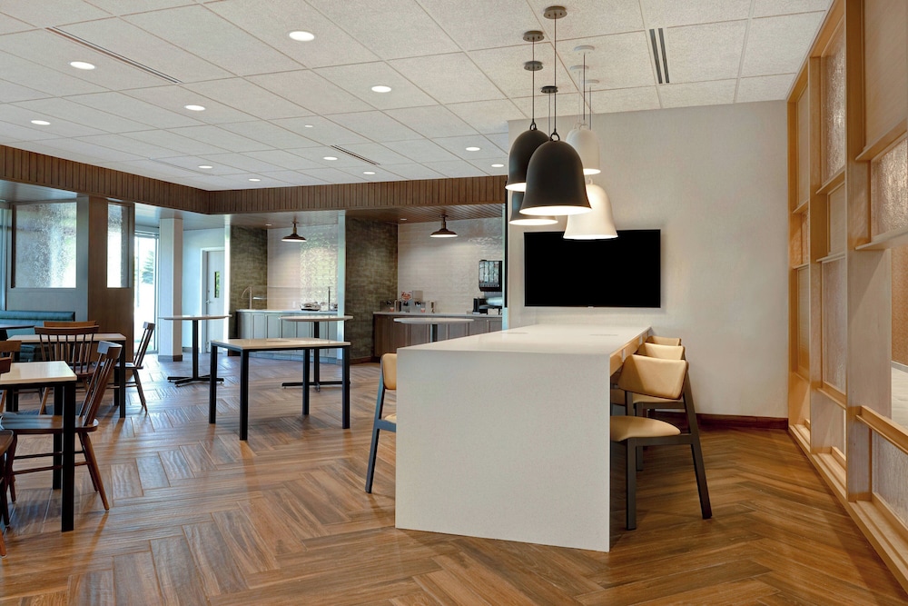 Fairfield Inn & Suites by Marriott St. Paul Eagan - photo 226