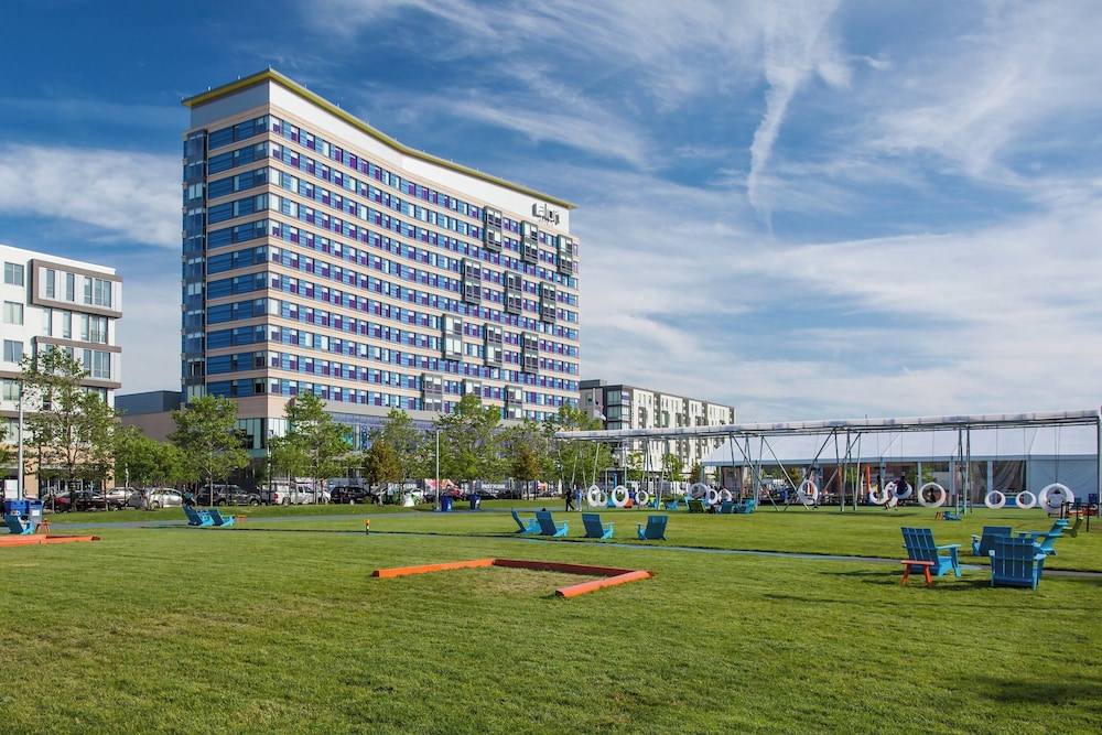 Aloft Boston Seaport District - featured photo