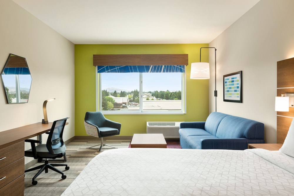 Holiday Inn Express and Suites Ukiah by IHG - photo 22