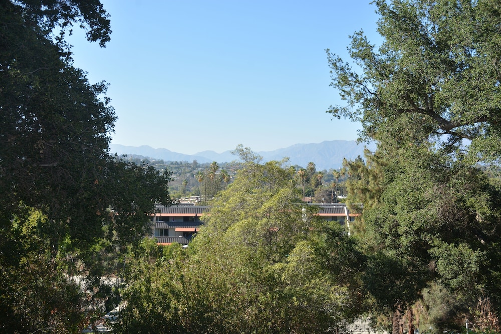 Arroyo Vista Inn - photo 83