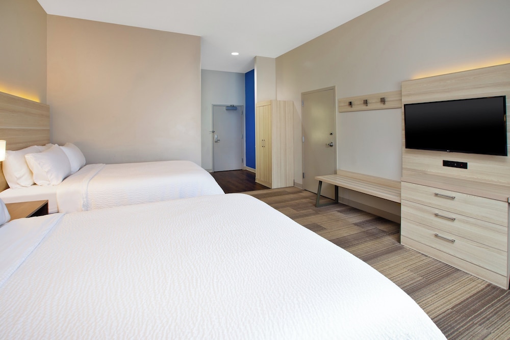 Holiday Inn Express Hotel & Suites Athens - photo 16