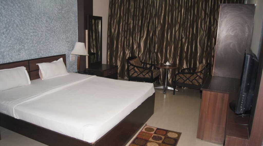Downton Hotel in Raipur, India